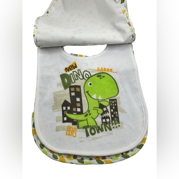 Parent’s Choice 5 Colorful Boy’s Bibs Water Resistant, Dinosaurs, Turtles NEW! - Picture 5 of 7